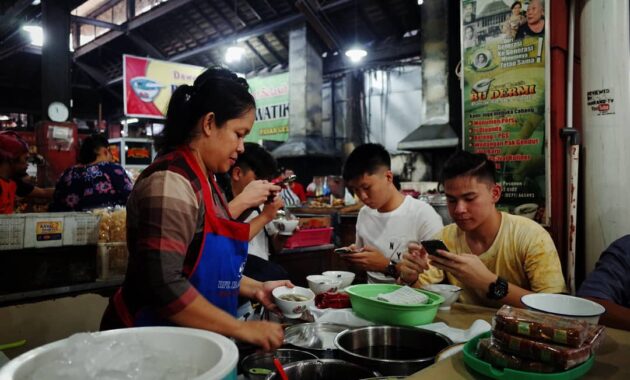top 30+ wisata kuliner di solo yang terkenal bisa untuk rombongan