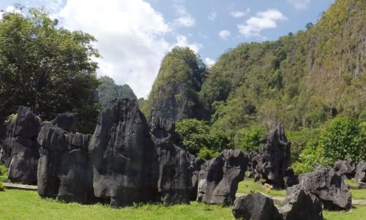 air terjun di maros, desa wisata di maros, pantai di maros, tempat wisata di maros, wisata alam di maros, top 32+ tempat wisata di maros terbaik & paling hits yang wajib dikunjungi