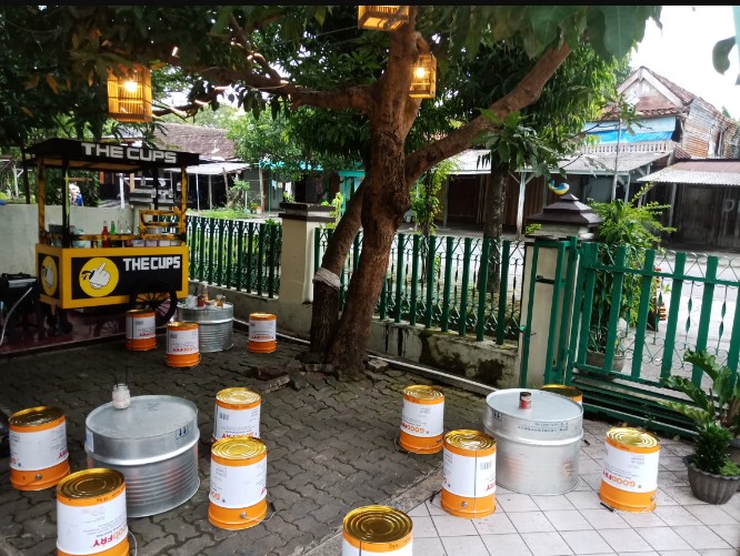 cafe di demak, coffee shop di demak, resto di demak, rumah makan di demak, tempat hangout di demak, tempat kongkow di demak, tempat ngopi di demak, tempat nongkrong di demak, warung kopi di demak, top 33+ cafe tempat nongkrong di demak hits, coffee shop buat hangout!