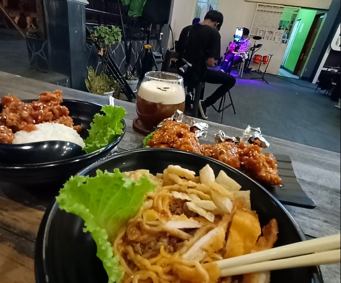 cafe di demak, coffee shop di demak, resto di demak, rumah makan di demak, tempat hangout di demak, tempat kongkow di demak, tempat ngopi di demak, tempat nongkrong di demak, warung kopi di demak, top 33+ cafe tempat nongkrong di demak hits, coffee shop buat hangout!