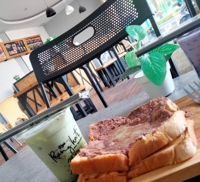 cafe di demak, coffee shop di demak, resto di demak, rumah makan di demak, tempat hangout di demak, tempat kongkow di demak, tempat ngopi di demak, tempat nongkrong di demak, warung kopi di demak, top 33+ cafe tempat nongkrong di demak hits, coffee shop buat hangout!