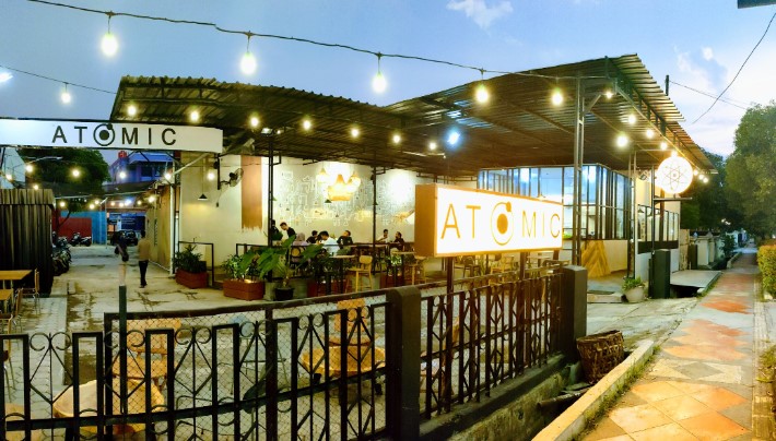 cafe di demak, coffee shop di demak, resto di demak, rumah makan di demak, tempat hangout di demak, tempat kongkow di demak, tempat ngopi di demak, tempat nongkrong di demak, warung kopi di demak, top 33+ cafe tempat nongkrong di demak hits, coffee shop buat hangout!
