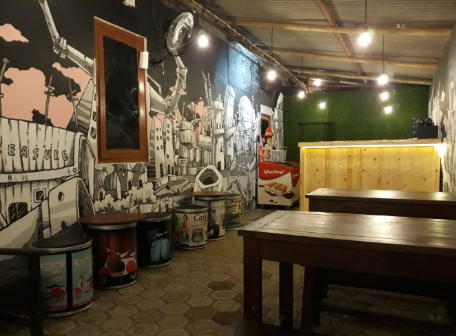 cafe di demak, coffee shop di demak, resto di demak, rumah makan di demak, tempat hangout di demak, tempat kongkow di demak, tempat ngopi di demak, tempat nongkrong di demak, warung kopi di demak, top 33+ cafe tempat nongkrong di demak hits, coffee shop buat hangout!