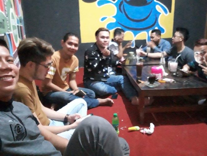 cafe di demak, coffee shop di demak, resto di demak, rumah makan di demak, tempat hangout di demak, tempat kongkow di demak, tempat ngopi di demak, tempat nongkrong di demak, warung kopi di demak, top 33+ cafe tempat nongkrong di demak hits, coffee shop buat hangout!