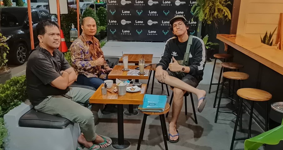 cafe 24 jam di tasikmalaya, cafe di tasikmalaya, cafe hits di tasikmalaya, coffee shop di tasikmalaya, coffeeshop di tasikmalaya, resto di tasikmalaya, tempat hangout di tasikmalaya, tempat kongkow di tasikmalaya, tempat makan di tasikmalaya, tempat ngopi di tasikmalaya, tempat nongkrong di tasikmalaya, warung kopi di tasikmalaya, top 33+ cafe tempat nongkrong di tasikmalaya hits, coffee shop cozy!