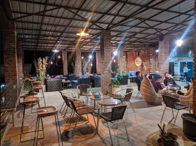 cafe 24 jam di tasikmalaya, cafe di tasikmalaya, cafe hits di tasikmalaya, coffee shop di tasikmalaya, coffeeshop di tasikmalaya, resto di tasikmalaya, tempat hangout di tasikmalaya, tempat kongkow di tasikmalaya, tempat makan di tasikmalaya, tempat ngopi di tasikmalaya, tempat nongkrong di tasikmalaya, warung kopi di tasikmalaya, top 33+ cafe tempat nongkrong di tasikmalaya hits, coffee shop cozy!