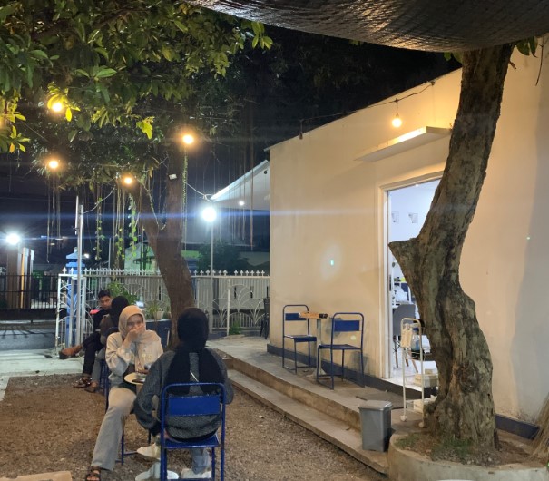 cafe 24 jam di tasikmalaya, cafe di tasikmalaya, cafe hits di tasikmalaya, coffee shop di tasikmalaya, coffeeshop di tasikmalaya, resto di tasikmalaya, tempat hangout di tasikmalaya, tempat kongkow di tasikmalaya, tempat makan di tasikmalaya, tempat ngopi di tasikmalaya, tempat nongkrong di tasikmalaya, warung kopi di tasikmalaya, top 33+ cafe tempat nongkrong di tasikmalaya hits, coffee shop cozy!