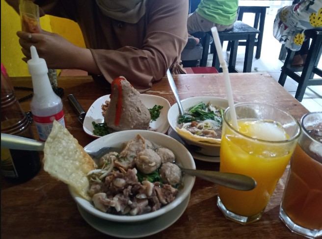 cafe di cianjur, kafe di cianjur, restaurant di cianjur, resto di cianjur, tempat hits di cianjur, tempat instagramable di cianjur, tempat kongkow di cianjur, tempat makan di cianjur, tempat makan enak di cianjur, tempat nongkrong di cianjur, top 35+ cafe tempat nongkrong di cianjur hits & cozy, resto buat kongkow