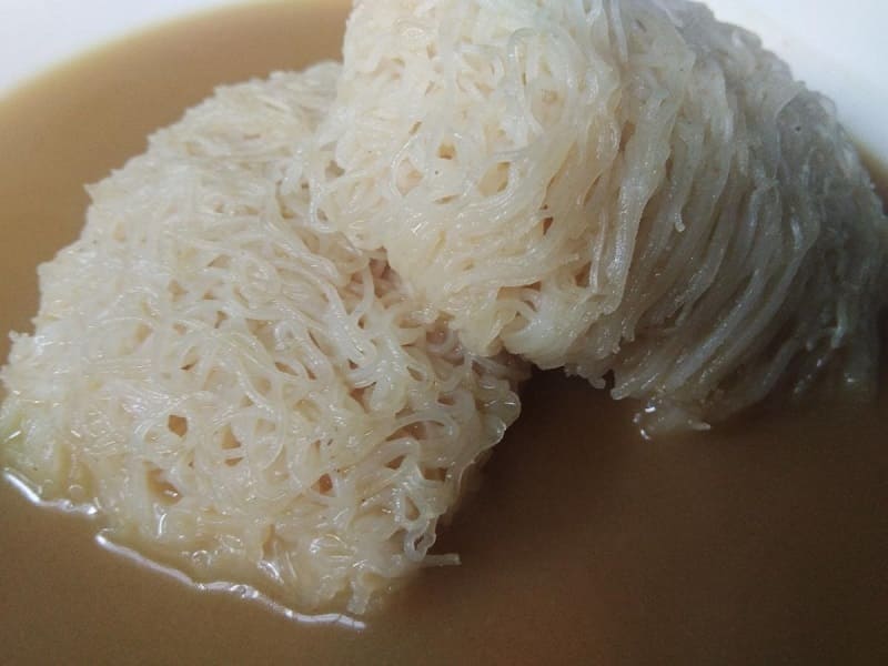 cemilan khas kalimantan selatan, jajanan pasar khas kalsel, jajanan pasar khas makassar, kuliner khas kalimantan selatan, kuliner khas kalsel, kuliner tradisional kalimantan selatan, makanan khas kalimantan selatan, makanan khas kalsel, makanan tradisional kalimantan selatan, top 35+ makanan khas kalimantan selatan legendaris & terkenal yang wajib dicoba