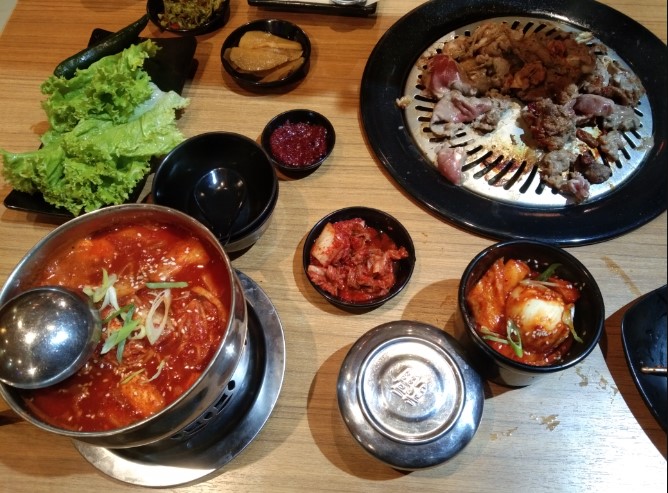 all you can eat bandung, all you can eat di bandung, ayce di bandung, cafe all you can eat di bandung, resto all you can eat di bandung, restoran all you can eat di bandung, tempat all you can eat di bandung, top 35+ restoran all you can eat di bandung paling enak & populer!