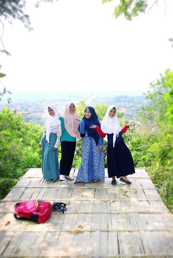 air terjun di brebes, brebes, liburan di brebes, objek wisata brebes, objek wisata di brebes, pantai di brebes, tempat liburan di brebes, tempat rekreasi di brebes, tempat wisata brebes tempat wisata di brebes, wisata alam brebes, wisata brebes, wisata di brebes, top 38+ tempat wisata di brebes terbaik & paling hits yang wajib dikunjungi