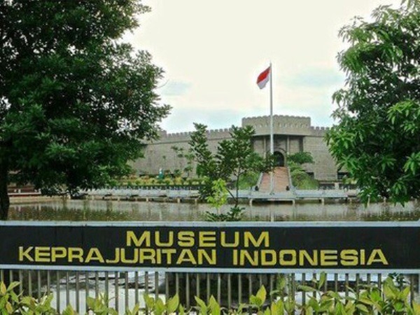 objek wisata di jakarta timur, objek wisata jaktim, taman mini indonesia indah, telaga arwana cibubur, tempat wisata di jakarta timur, tempat wisata di jaktim, tempat wisata jakarta timur, wisata di jakarta timur, wisata jakarta timur, wisata jaktim, top 38+ tempat wisata di jakarta timur terbaru & paling hits, wajib dikunjungi!