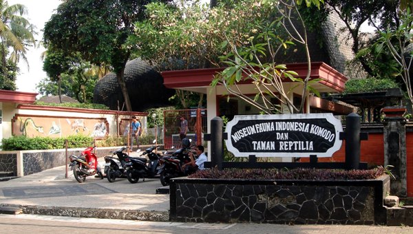 objek wisata di jakarta timur, objek wisata jaktim, taman mini indonesia indah, telaga arwana cibubur, tempat wisata di jakarta timur, tempat wisata di jaktim, tempat wisata jakarta timur, wisata di jakarta timur, wisata jakarta timur, wisata jaktim, top 38+ tempat wisata di jakarta timur terbaru & paling hits, wajib dikunjungi!