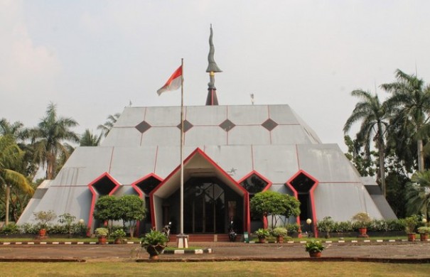 objek wisata di jakarta timur, objek wisata jaktim, taman mini indonesia indah, telaga arwana cibubur, tempat wisata di jakarta timur, tempat wisata di jaktim, tempat wisata jakarta timur, wisata di jakarta timur, wisata jakarta timur, wisata jaktim, top 38+ tempat wisata di jakarta timur terbaru & paling hits, wajib dikunjungi!