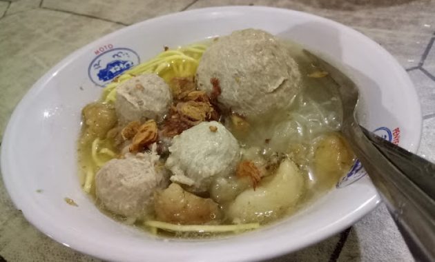 top 4+ rekomendasi tempat makan bakso enak di purwokerto, 1. Bakso Daging Sapi Pak Kardi, 2. Bakso Pekih, 3. Bakso Solo Pak Dodo, 4. Warung Bakso Malang Cak Kus