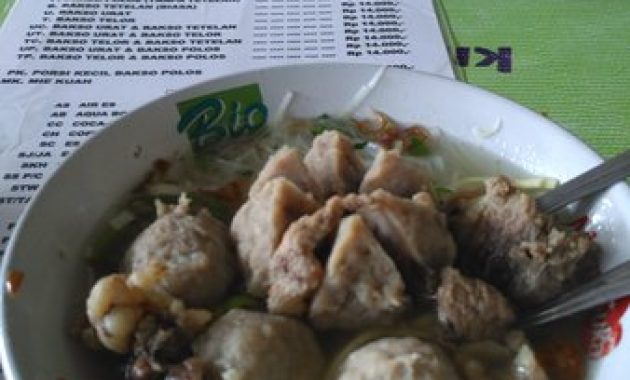 top 4+ rekomendasi tempat makan bakso enak di purwokerto, 1. Bakso Daging Sapi Pak Kardi, 2. Bakso Pekih, 3. Bakso Solo Pak Dodo, 4. Warung Bakso Malang Cak Kus
