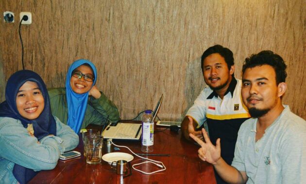 top 40+ referensi tempat makan terkenal enak di wilayah depok, manakah yang punya playground?