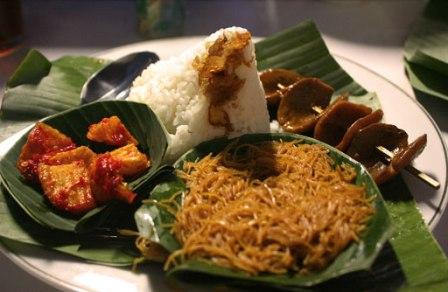 agri cafe, agri park, asinan jagung bakar, ayam goreng aroma, bapatong, bir kocok, bogor, cungkring, dbc, death by chocolate, death by chocolate &amp; spaghetti, kedai kita, kuliner, kuliner bogor, kuliner bogor yang enak, lasagna gulung, macaroni panggang, makan di bogor, makanan enak di bogor, momo milk, pia apple pie, pizza kayu bakar, pizza kayu bakar kedai kita, restoran di bogor, rumah cupcakes, rumah cupcakes &amp; bbq, rumah makan di bogor, sop buah pak ewok, tempa twisata kuliner di bogor, tempat makan di bogor, tempat nongkrong di bogor, tempat wisata, tempat wisata kuliner, tempat wisata kuliner di bogor, waroeng taman, wisata bogor, wisata kuliner bogor, wisata kuliner di bogor, top 40+ tempat wisata kuliner di bogor paling terkenal & legend, makan enak!
