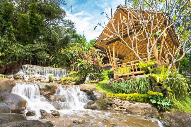 Top 40+ Tempat Wisata Kuliner di Bogor Paling Terkenal & Legend, Makan Enak!