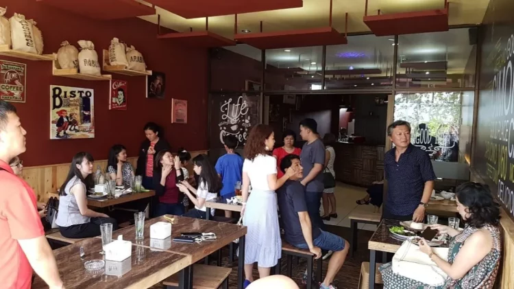 cafe di cimahi, kafe di cimahi, resto di cimahi, tempat kongkow di cimahi, tempat nongkrong di cimahi, top 45+ cafe di cimahi paling hits yang asyik jadi tempat nongkrong