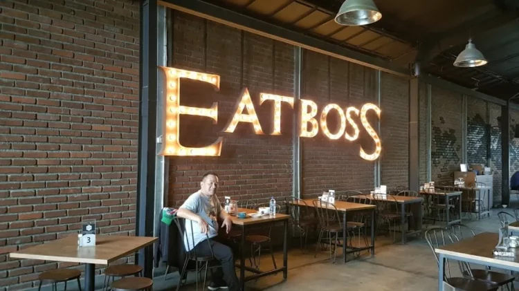 cafe di cimahi, kafe di cimahi, resto di cimahi, tempat kongkow di cimahi, tempat nongkrong di cimahi, top 45+ cafe di cimahi paling hits yang asyik jadi tempat nongkrong