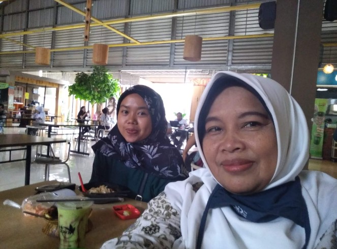 cafe di cimahi, kafe di cimahi, resto di cimahi, tempat kongkow di cimahi, tempat nongkrong di cimahi, top 45+ cafe di cimahi paling hits yang asyik jadi tempat nongkrong
