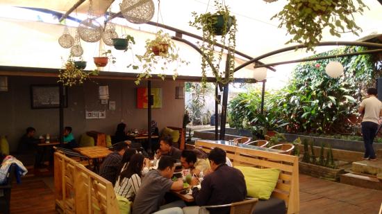 cafe di cimahi, kafe di cimahi, resto di cimahi, tempat kongkow di cimahi, tempat nongkrong di cimahi, top 45+ cafe di cimahi paling hits yang asyik jadi tempat nongkrong