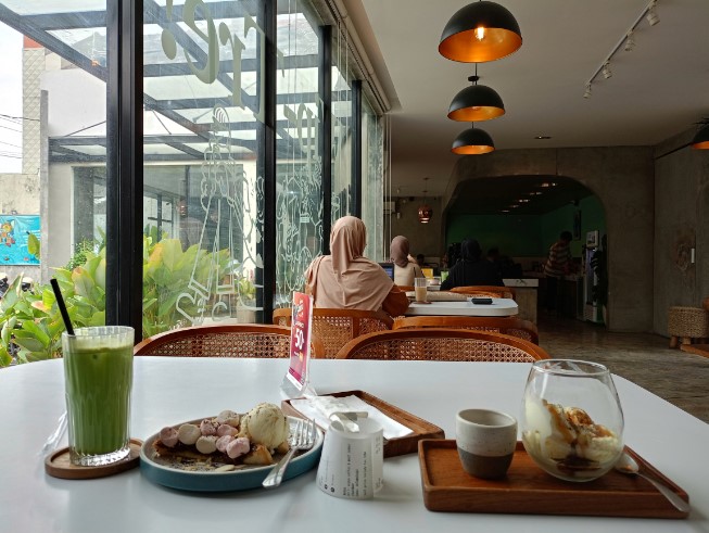cafe 24 jam di kudus, cafe di kudus, cafe hits di kudus, coffee shop di kudus, kafe di kudus, resto di kudus, rumah makan di kudus, tempat hangout di kudus, tempat kongkow di kudus, tempat makan di kudus, tempat ngopi di kudus, tempat nongkrong di kudus, warung kopi di kudus, top 46+ cafe tempat nongkrong di kudus hits, coffee shop, resto cozy!