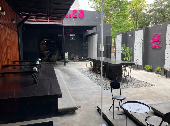 cafe 24 jam di kudus, cafe di kudus, cafe hits di kudus, coffee shop di kudus, kafe di kudus, resto di kudus, rumah makan di kudus, tempat hangout di kudus, tempat kongkow di kudus, tempat makan di kudus, tempat ngopi di kudus, tempat nongkrong di kudus, warung kopi di kudus, top 46+ cafe tempat nongkrong di kudus hits, coffee shop, resto cozy!