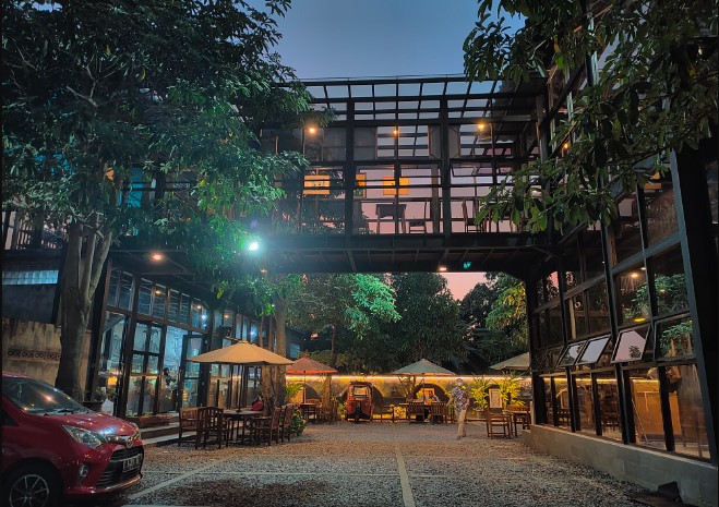 cafe 24 jam di kudus, cafe di kudus, cafe hits di kudus, coffee shop di kudus, kafe di kudus, resto di kudus, rumah makan di kudus, tempat hangout di kudus, tempat kongkow di kudus, tempat makan di kudus, tempat ngopi di kudus, tempat nongkrong di kudus, warung kopi di kudus, top 46+ cafe tempat nongkrong di kudus hits, coffee shop, resto cozy!