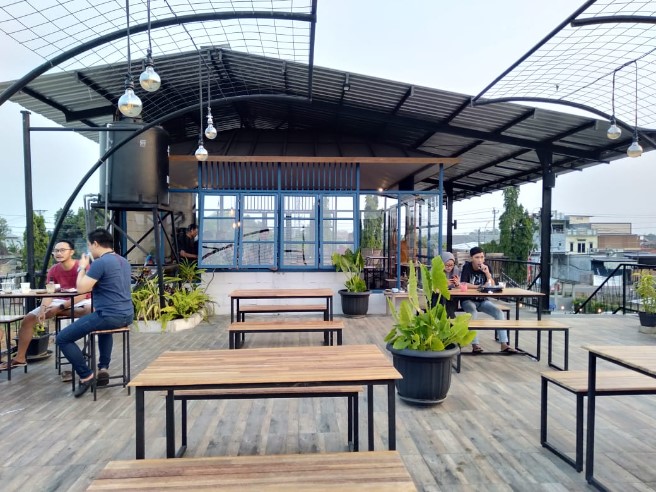 cafe 24 jam di kudus, cafe di kudus, cafe hits di kudus, coffee shop di kudus, kafe di kudus, resto di kudus, rumah makan di kudus, tempat hangout di kudus, tempat kongkow di kudus, tempat makan di kudus, tempat ngopi di kudus, tempat nongkrong di kudus, warung kopi di kudus, top 46+ cafe tempat nongkrong di kudus hits, coffee shop, resto cozy!