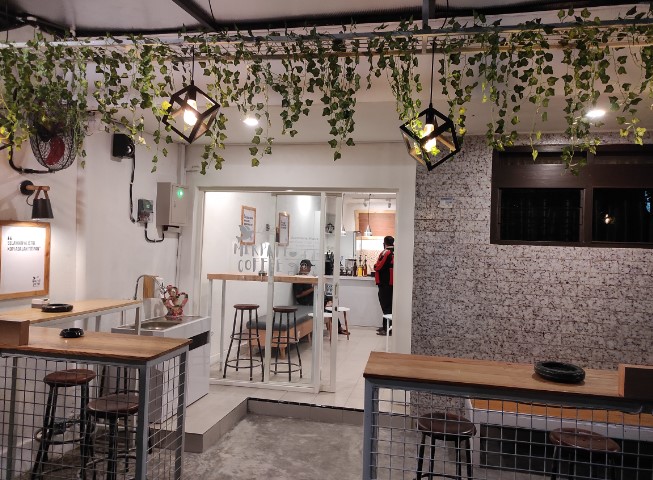 cafe 24 jam di kudus, cafe di kudus, cafe hits di kudus, coffee shop di kudus, kafe di kudus, resto di kudus, rumah makan di kudus, tempat hangout di kudus, tempat kongkow di kudus, tempat makan di kudus, tempat ngopi di kudus, tempat nongkrong di kudus, warung kopi di kudus, top 46+ cafe tempat nongkrong di kudus hits, coffee shop, resto cozy!