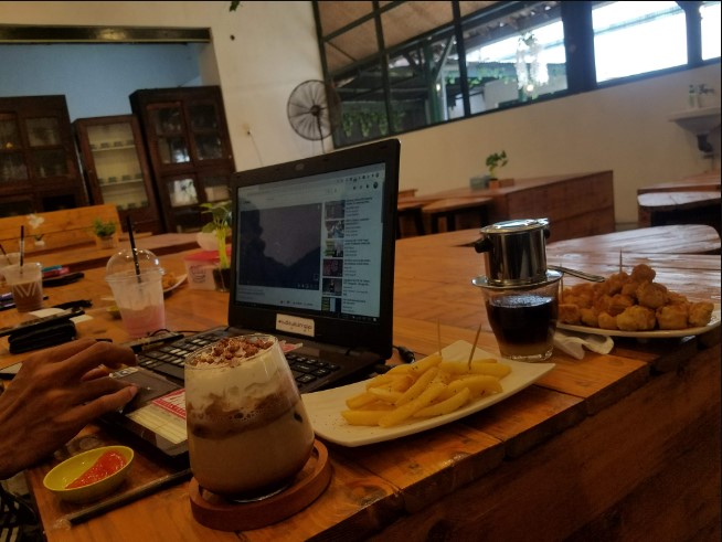 cafe 24 jam di kudus, cafe di kudus, cafe hits di kudus, coffee shop di kudus, kafe di kudus, resto di kudus, rumah makan di kudus, tempat hangout di kudus, tempat kongkow di kudus, tempat makan di kudus, tempat ngopi di kudus, tempat nongkrong di kudus, warung kopi di kudus, top 46+ cafe tempat nongkrong di kudus hits, coffee shop, resto cozy!