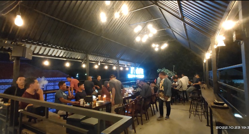 cafe 24 jam di kudus, cafe di kudus, cafe hits di kudus, coffee shop di kudus, kafe di kudus, resto di kudus, rumah makan di kudus, tempat hangout di kudus, tempat kongkow di kudus, tempat makan di kudus, tempat ngopi di kudus, tempat nongkrong di kudus, warung kopi di kudus, top 46+ cafe tempat nongkrong di kudus hits, coffee shop, resto cozy!