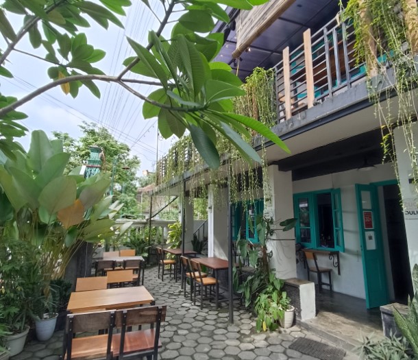 cafe 24 jam di klaten, cafe di klaten, coffee shop di klaten, resto di klaten, rumah makan di klaten, tempat kongkow di klaten, tempat makan di klaten, tempat ngopi di klaten, tempat nongkrong di klaten, warung kopi di klaten, top 49+ cafe tempat nongkrong di klaten hits, coffee shop cozy buat kongkow
