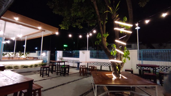 cafe 24 jam di klaten, cafe di klaten, coffee shop di klaten, resto di klaten, rumah makan di klaten, tempat kongkow di klaten, tempat makan di klaten, tempat ngopi di klaten, tempat nongkrong di klaten, warung kopi di klaten, top 49+ cafe tempat nongkrong di klaten hits, coffee shop cozy buat kongkow