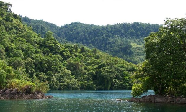 Top 5+ Rekomendasi Wisata Danau Terluas dan Terdalam di Asia Tenggara, Indonesia Termasuk Salah Satunya