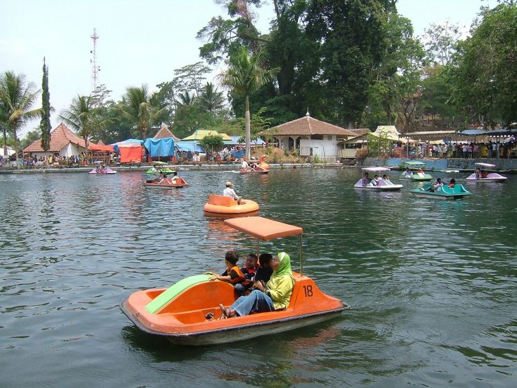 destinasi wisata di majalengka, objek wisata di majalengka, objek wisata majalengka, tempat liburan di majalengka, tempat wisata di majalengka, wisata majalengka, top 55+ tempat wisata di majalengka terbaru & terbaik yang wajib dikunjungi