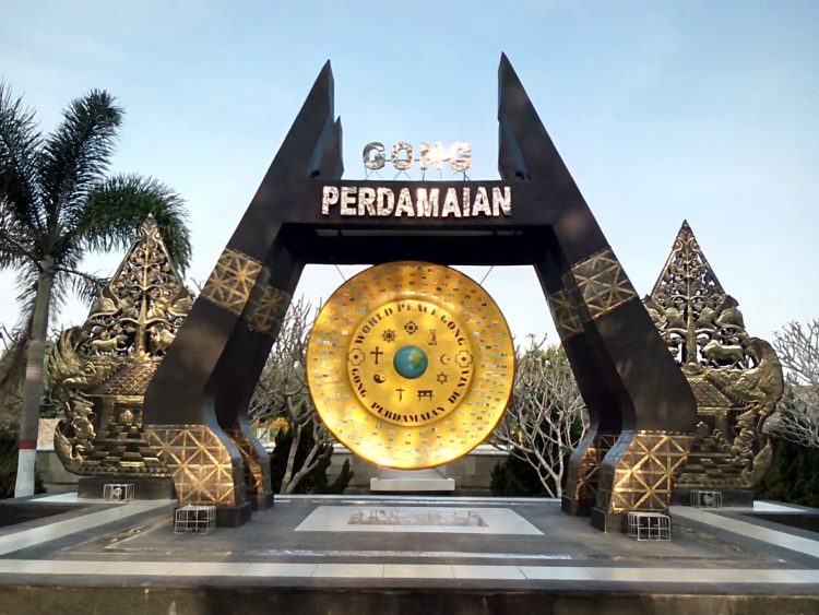 aktivitas di makam bung karno, alamat makam bung karno, daya tarik makam bung karno, fasilitas makam bung karno, harga tiket makam bung karno, lokasi makam bung karno, makam bung karno, makam bung karno blitar, sejarah makam bung karno, tiket makam bung karno, wisata makam bung karno, ziarah makam bung karno, top 6+ aktivitas di makam bung karno: tiket masuk, daya tarik, wisata sejarah