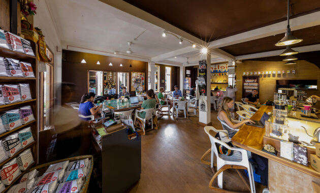 Top 6+ Daftar Pilihan Coffee Shop Paling Mantul Se-Ubud Raya, Pecinta Kopi Wajib Merapat!