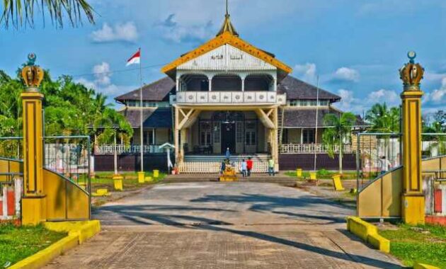 top 6+ daftar pilihan destinasi wisata malam hari dengan keindahan yang menakjubkan di pontianak