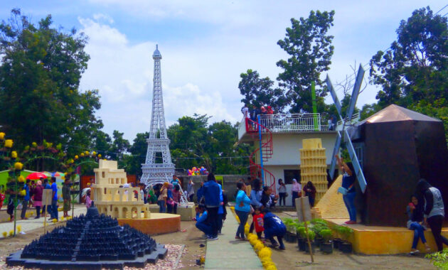 top 6+ daftar pilihan destinasi wisata malam hari di kota blitar yang wajib masuk list liburanmu