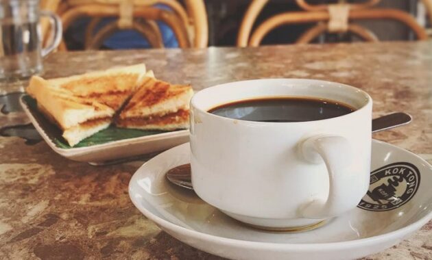 top 6+ daftar pilihan tempat ngopi paling enak di kediri yang cocok untuk nongki sambil kerja!