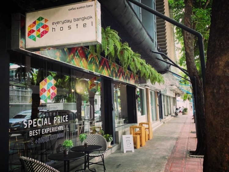 hostel murah di bangkok, penginapan di bangkok, penginapan murah di bangkok, penginapan ngejreng di bangkok, penginapan unik di bangkok, top 6+ penginapan & hostel murah di bangkok yang ngejreng, seru buat nginap