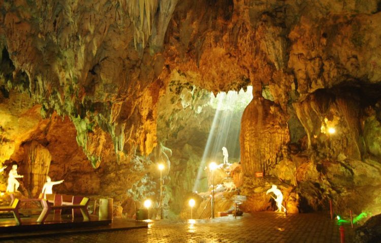 agrowisata karangsari, arung jeram soko, blitar, candi penataran, gua embultuk, istana gebang, pantai gondo mayit, pantai jolosutro, pantai tambakrejo, pemandian sumber udel, penangkaran rusa maliran, tempat wisata, tempat wisata di blitar, tempat wisata di jawa timur, wisata blitar, top 64+ tempat wisata di blitar terbaru & paling hits yang wajib dikunjungi