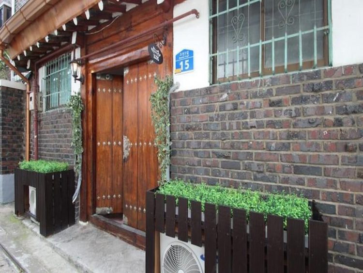 Top 7+ Penginapan Murah di Seoul Korsel Terbaik, Nginap Seru di Hanok!