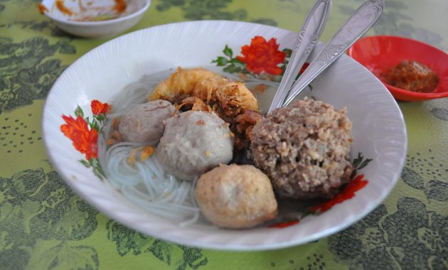 top 7+ rekomendasi bakso enak di banyuwangi
