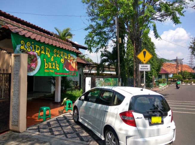 asinan betawi di jakarta timur, asinan betawi enak di jakarta timur, asinan betawi legendaris di jakarta timur, tempat makan asinan betawi di jakarta timur, warung asinan betawi di jakarta timur, top 8+ asinan betawi di jakarta timur paling enak & legendaris