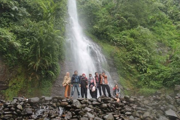 air terjun di purwakarta, curug di purwakarta, curug putri, curug terbaik di purwakarta, wisata air terjun di purwakarta, wisata alam di purwakarta, top 9+ curug di purwakarta paling hits & terbaik, air terjun paling indah