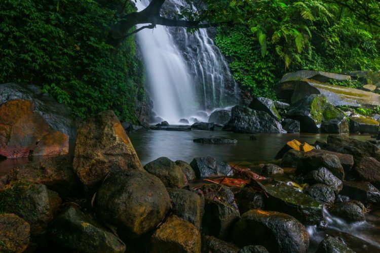 air terjun di purwakarta, curug di purwakarta, curug putri, curug terbaik di purwakarta, wisata air terjun di purwakarta, wisata alam di purwakarta, top 9+ curug di purwakarta paling hits & terbaik, air terjun paling indah